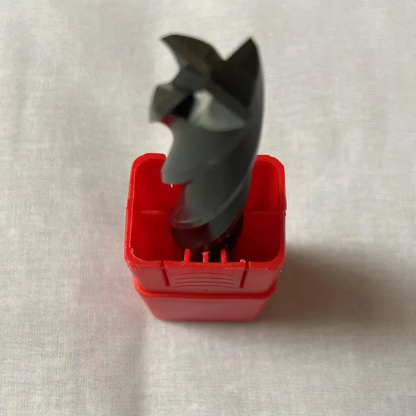 4-Flute Square End Mill D16 – AlTiN Coated, HRC65, Extra Length